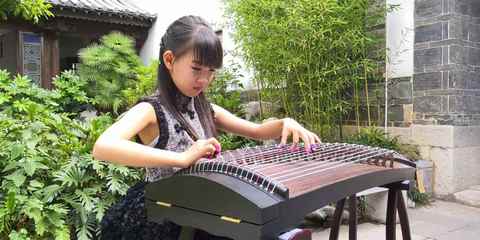 建水一铭琴行李娜古筝培训