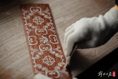 国风音乐崛起,一年热卖古筝9万台,我们去这间上海老牌乐器厂看了看