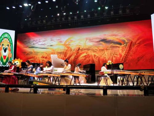 一枝独秀花枝俏,群艺争妍总是春